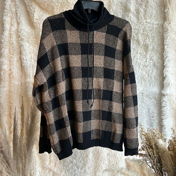 Plaid Long Sleeve Sweater, Drawstrings Size large Worn once - Picture 1 of 4